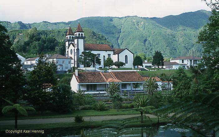 Furnas
