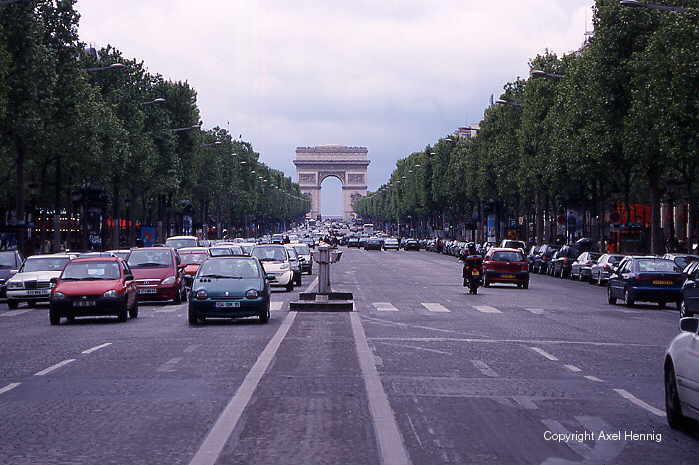 Champs-Elysees