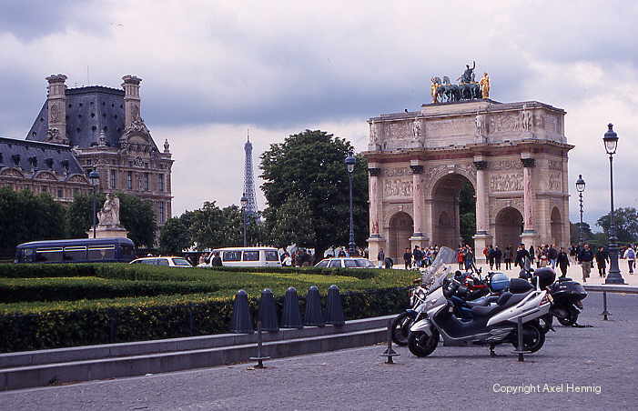 small Arc de Triomphe