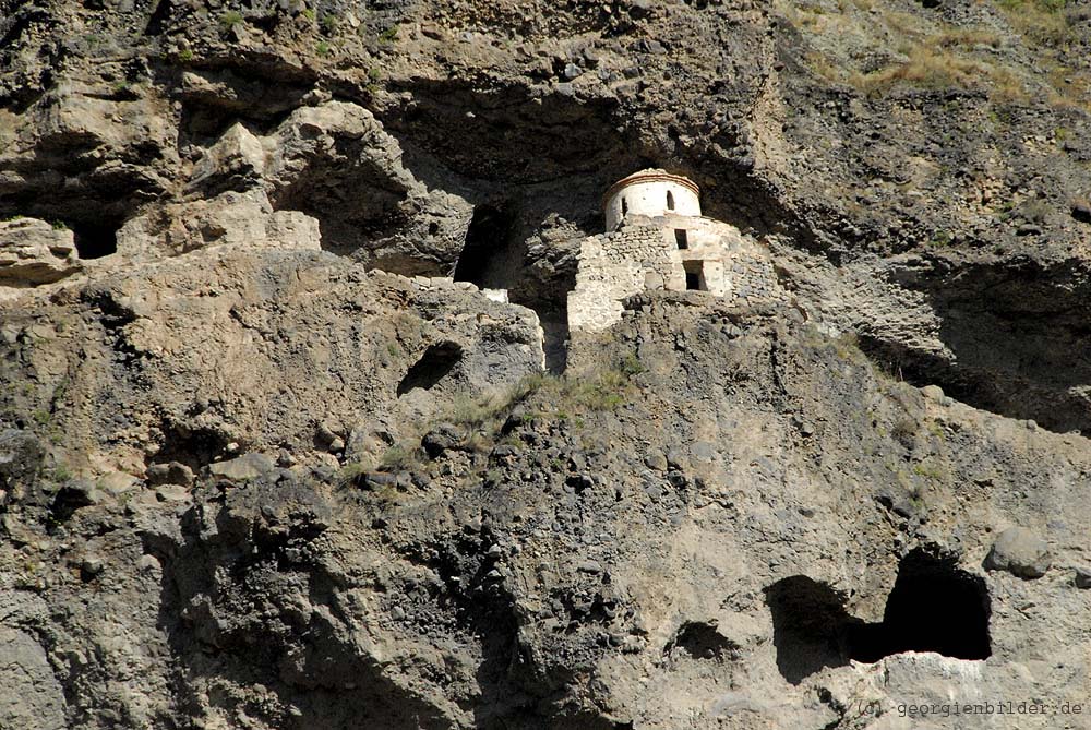 Kapelle in den Wanihöhlen