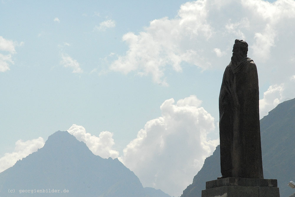 Denkmal von Alexander Kasbegi